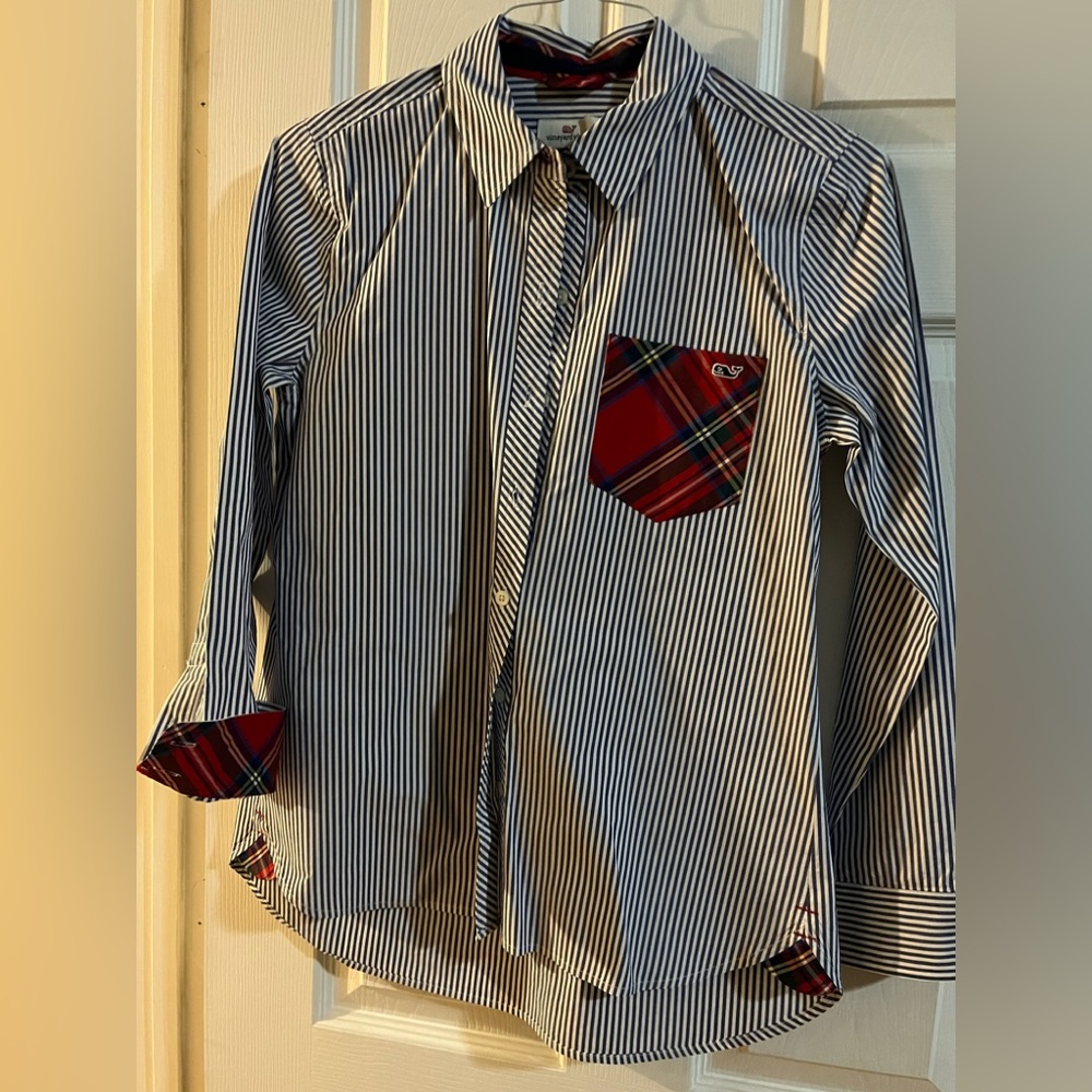Vineyard vines shirt